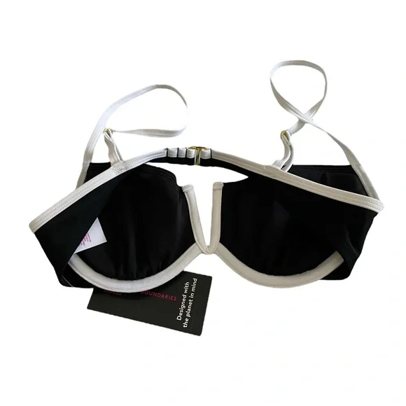2 Pack BMWT No Boundaries Black & White Underwire Bikini Top (Black & White, XS) - Picture 4 of 7
